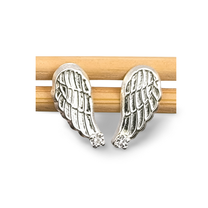 Wings and zirconia stud earrings